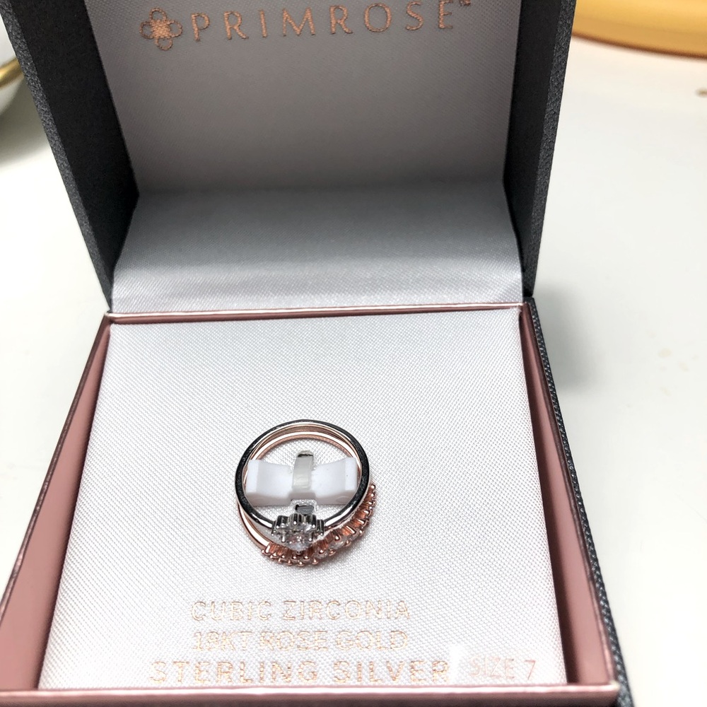 Set of two stacking rings
